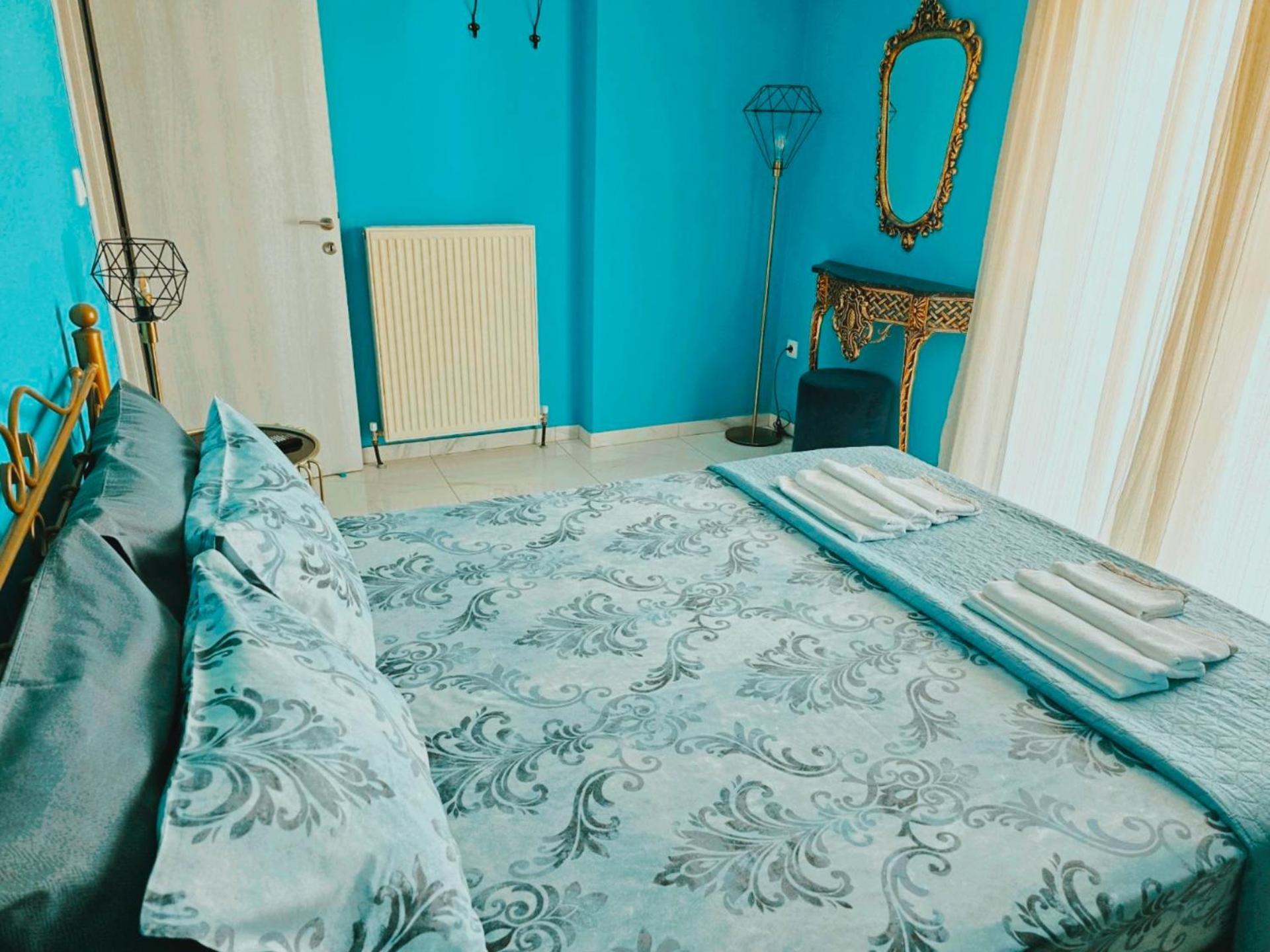 Vintage Art Home On The Sea Soluň Exteriér fotografie